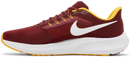 NFL x 나이키 에어 줌 페가수스 39 '워싱턴 커맨더스' DR2064-600 Lookbook NFL x 나이키 에어 줌 페가수스 39 '워싱턴 커맨더스' DR2064-600