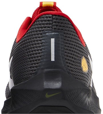 NFL x Nike Air Zoom Pegasus 40 '堪萨斯城酋长' DZ5985-001 Sizing NFL x Nike Air Zoom Pegasus 40 '堪萨斯城酋长' DZ5985-001