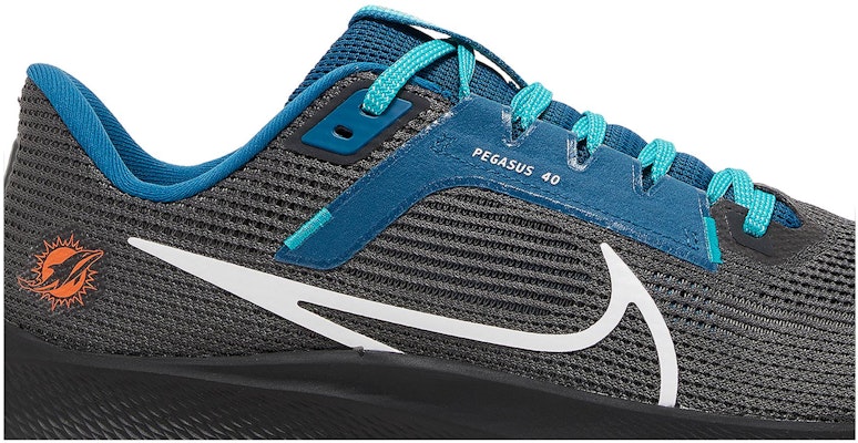 NFL x Nike Air Zoom Pegasus 40 'Miami Dolphins' - Sepatu Lari Pria Terbaru DZ5997-001 Order NFL x Nike Air Zoom Pegasus 40 'Miami Dolphins' - Sepatu Lari Pria Terbaru DZ5997-001