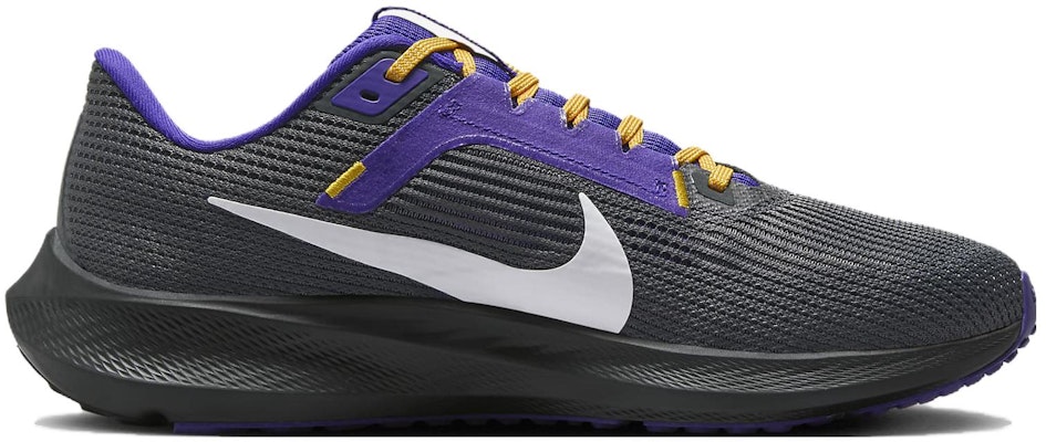 NFL×ナイキ エア ズーム ペガサス 40 バイキングス DZ5957-001 Order NFL×ナイキ エア ズーム ペガサス 40 バイキングス DZ5957-001