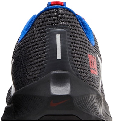 NFL x Nike Air Zoom Pegasus 40 '紐約巨人隊' DZ6008-001 Sizing NFL x Nike Air Zoom Pegasus 40 '紐約巨人隊' DZ6008-001