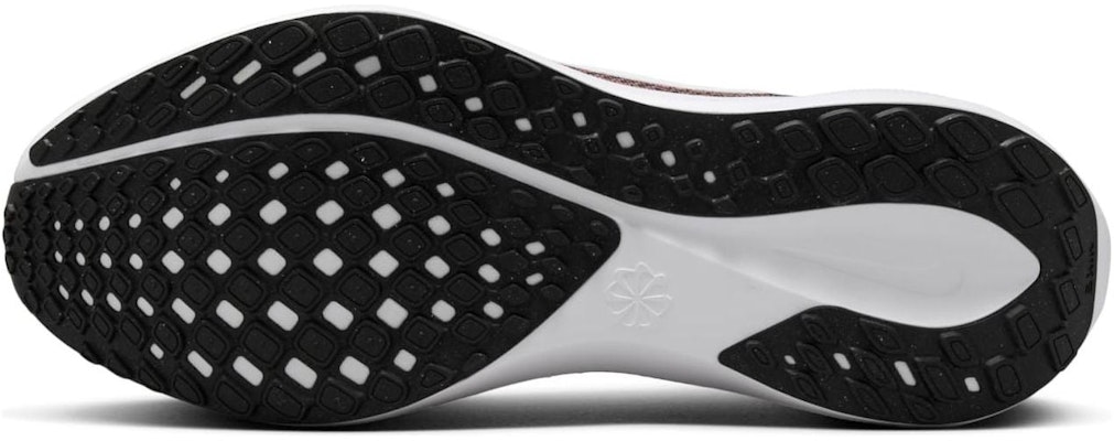 NFL x Nike Air Zoom Pegasus 41 'Tampa Bay Buccaneers' FZ5076-200 Details for NFL x Nike Air Zoom Pegasus 41 'Tampa Bay Buccaneers' FZ5076-200