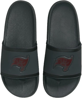 NFL x Nike 歐富軟式拖鞋『坦帕灣海盜 2023』DD0513-002 Lookbook NFL x Nike 歐富軟式拖鞋『坦帕灣海盜 2023』DD0513-002