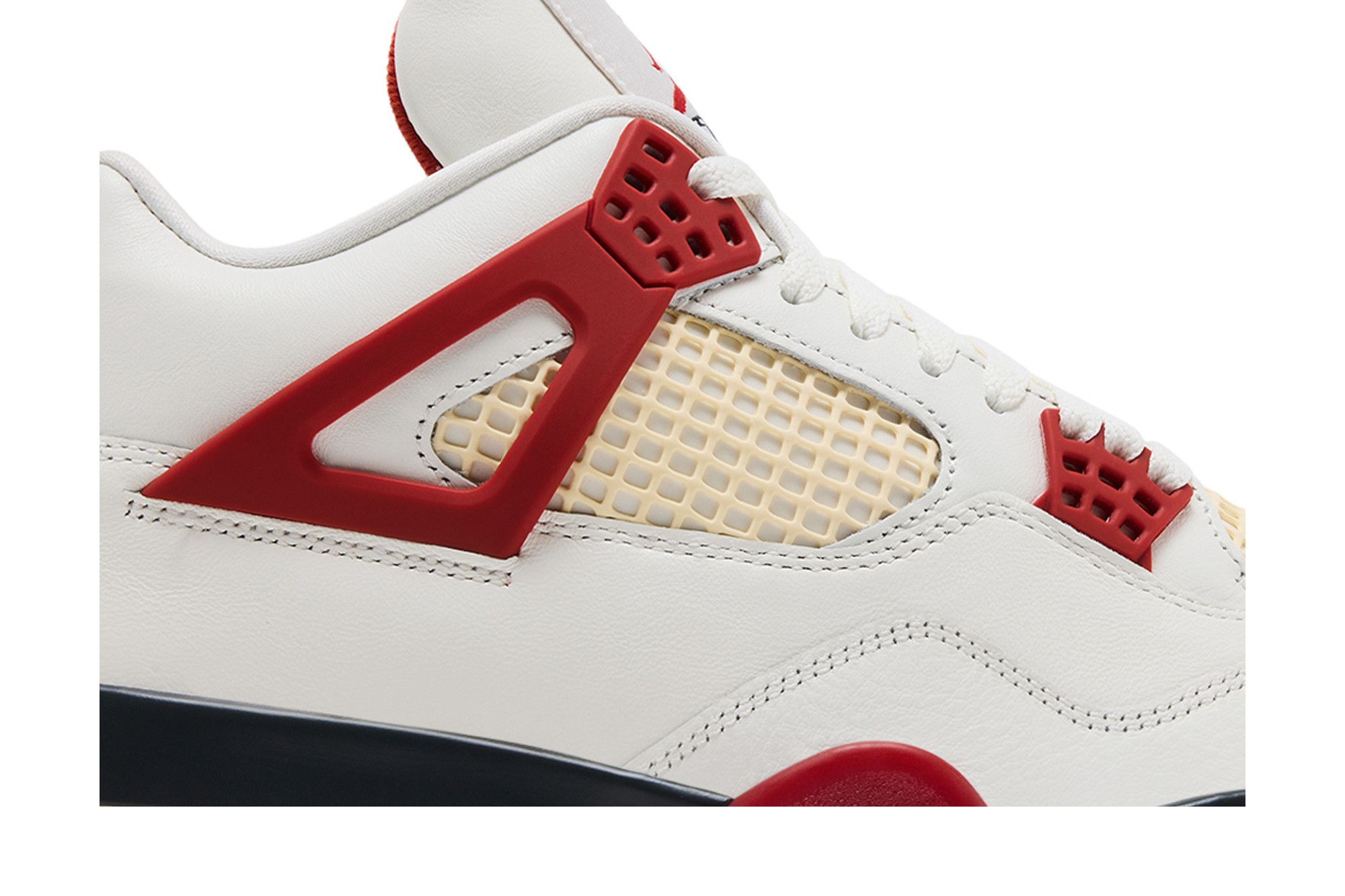 Lookbook Nigel Sylvester x Air Jordan Air 4 Retro OG 'Sail' IQ8055-100