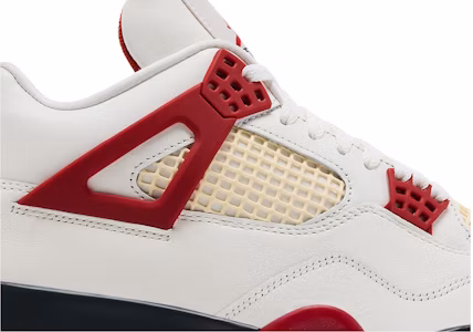Lookbook Nigel Sylvester x Air Jordan 4 Retro OG ''Sail'' 男款 運動鞋 IQ8055-100