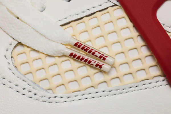 Nigel Sylvester x Air Jordan 4 Retro OG ''Sail'' 灰白配色篮球鞋 IQ8055-100 2
