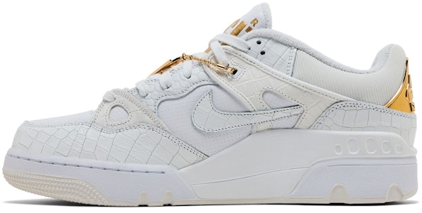 Nigo x Nike Air Force 3 Low 'Putih Emas Metalik' HF7630-100 Lookbook Nigo x Nike Air Force 3 Low 'Putih Emas Metalik' HF7630-100