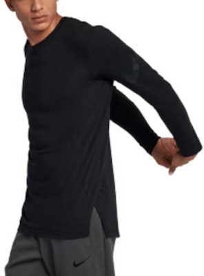 Nike Camiseta Negra Casual de Manga Larga Tejida para Deportes. 891602-010 Lookbook Nike Camiseta Negra Casual de Manga Larga Tejida para Deportes. 891602-010