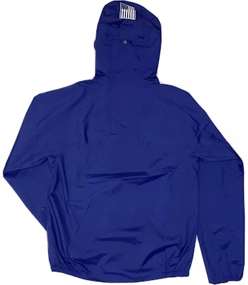 Chaqueta con capucha Nike azul con diseño de insignia de logo y cremallera completa. DH4805-492 Lookbook Chaqueta con capucha Nike azul con diseño de insignia de logo y cremallera completa. DH4805-492