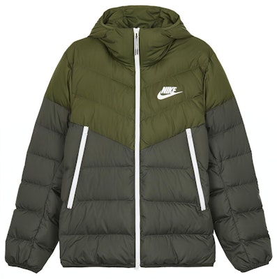 Chaqueta Acolchada Verde Oliva Nike con Logo y Capucha con Cremallera. DV0754-326 Buy Chaqueta Acolchada Verde Oliva Nike con Logo y Capucha con Cremallera. DV0754-326