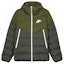 Buy Chaqueta Acolchada Verde Oliva Nike con Logo y Capucha con Cremallera. DV0754-326