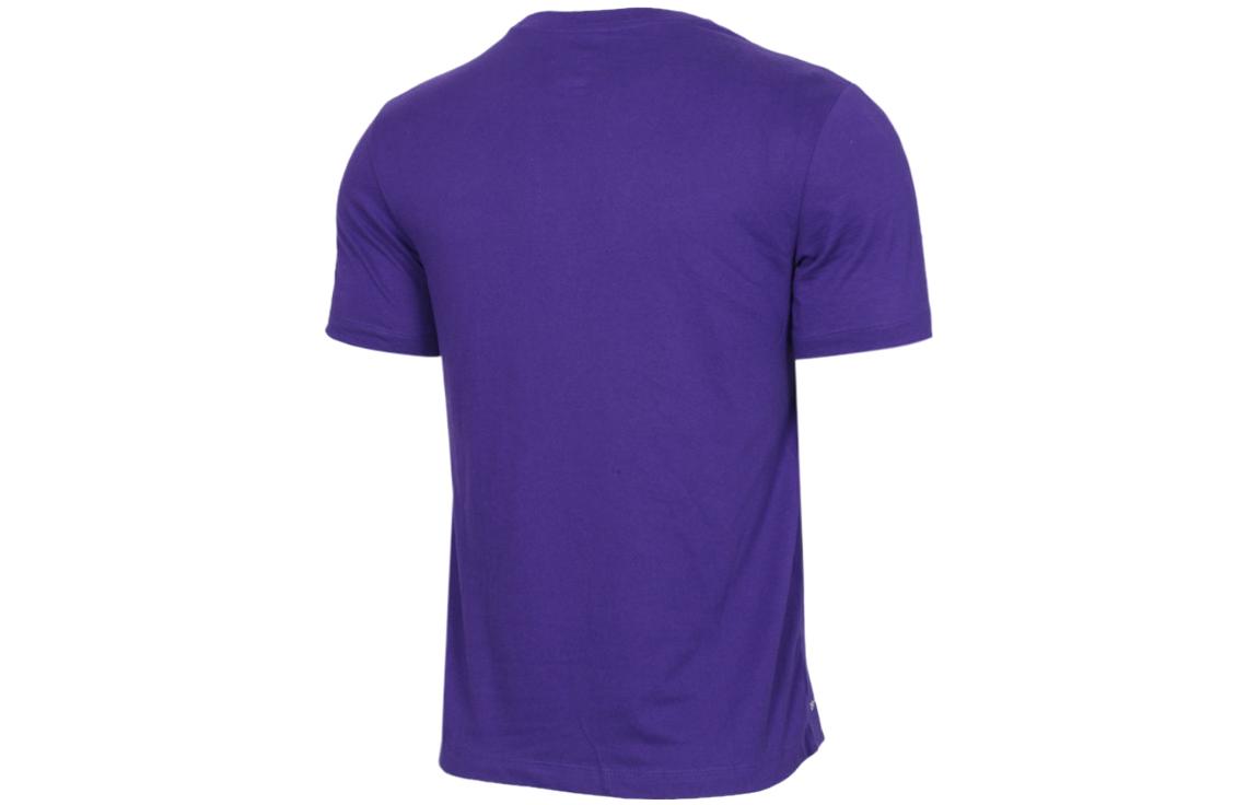 Lookbook Nike Ungu Geometris Dri-Fit Kaos Retro Lengan Pendek dengan Cetak Huruf BQ3614-547