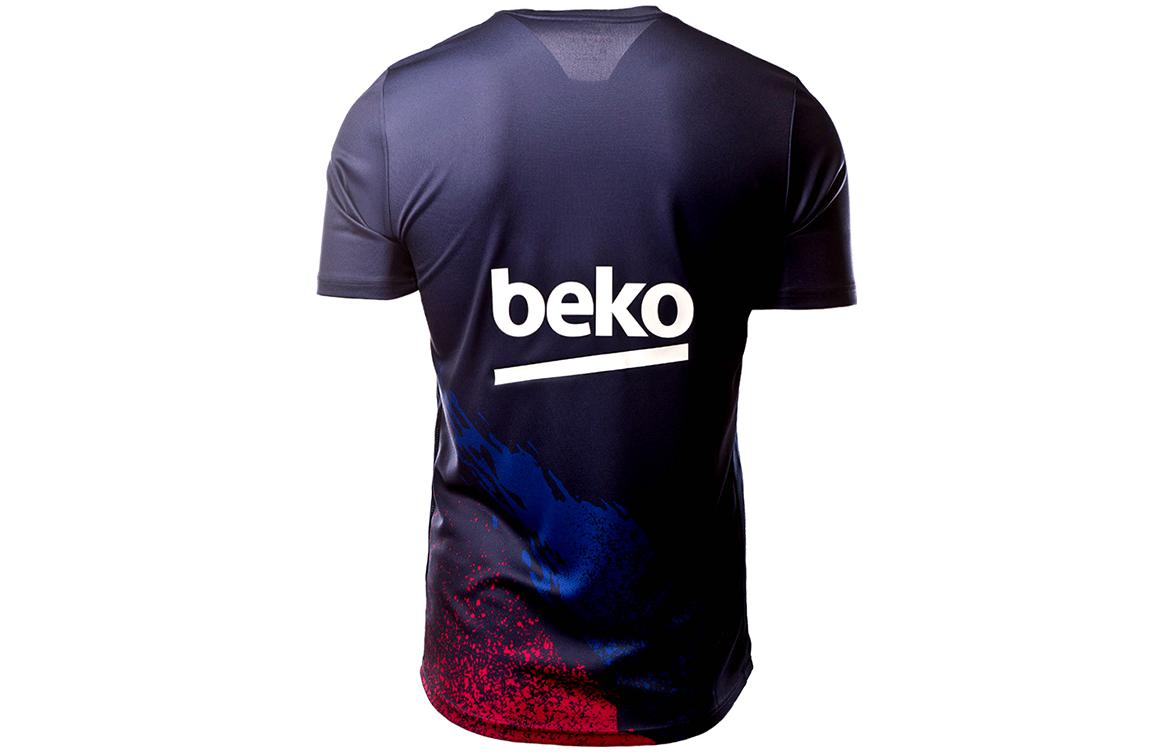 Lookbook 나이키 레트로 축구 유니폼 블랙 반팔 레터 로고 프린트. AO7531-452