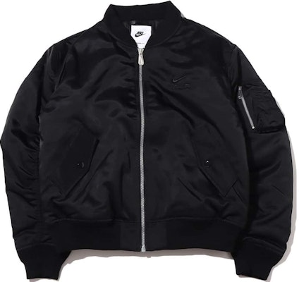Nike Jaket Bomber Zip-Up Warna Hitam Pejal DV9892-010 Order Nike Jaket Bomber Zip-Up Warna Hitam Pejal DV9892-010
