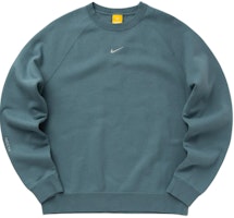 Nike Solid Logo Print Raglan Crewneck Sweatshirt Mineral Slate FN8160-382 Nike Solid Logo Print Raglan Crewneck Sweatshirt Mineral Slate FN8160-382