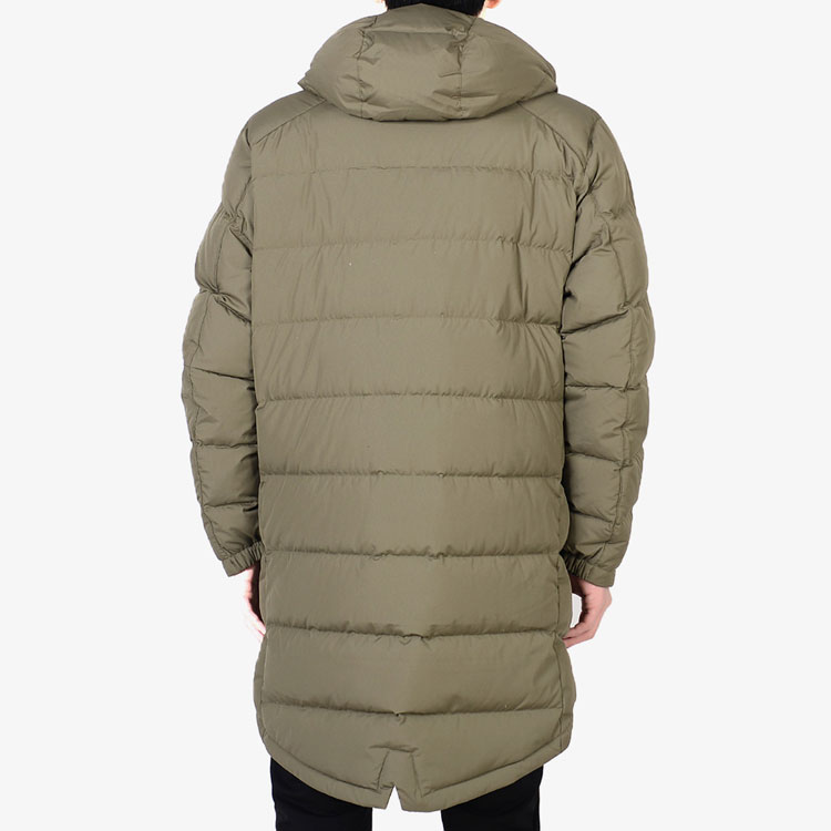 Shop 耐克防风长袖羽绒夹克卡其色。 807394-222