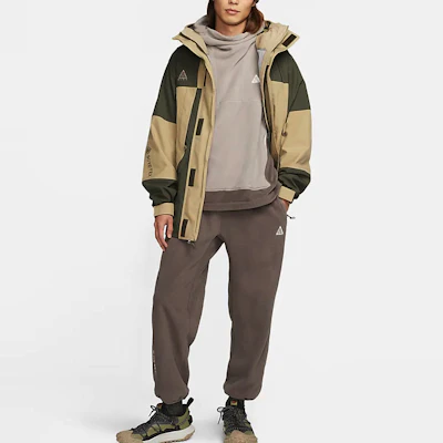 Nike ACG "Wolf Tree" Logo Pullover Lengan Panjang Sweatshirt Abu-Abu DQ5780-087 Shop Nike ACG "Wolf Tree" Logo Pullover Lengan Panjang Sweatshirt Abu-Abu DQ5780-087