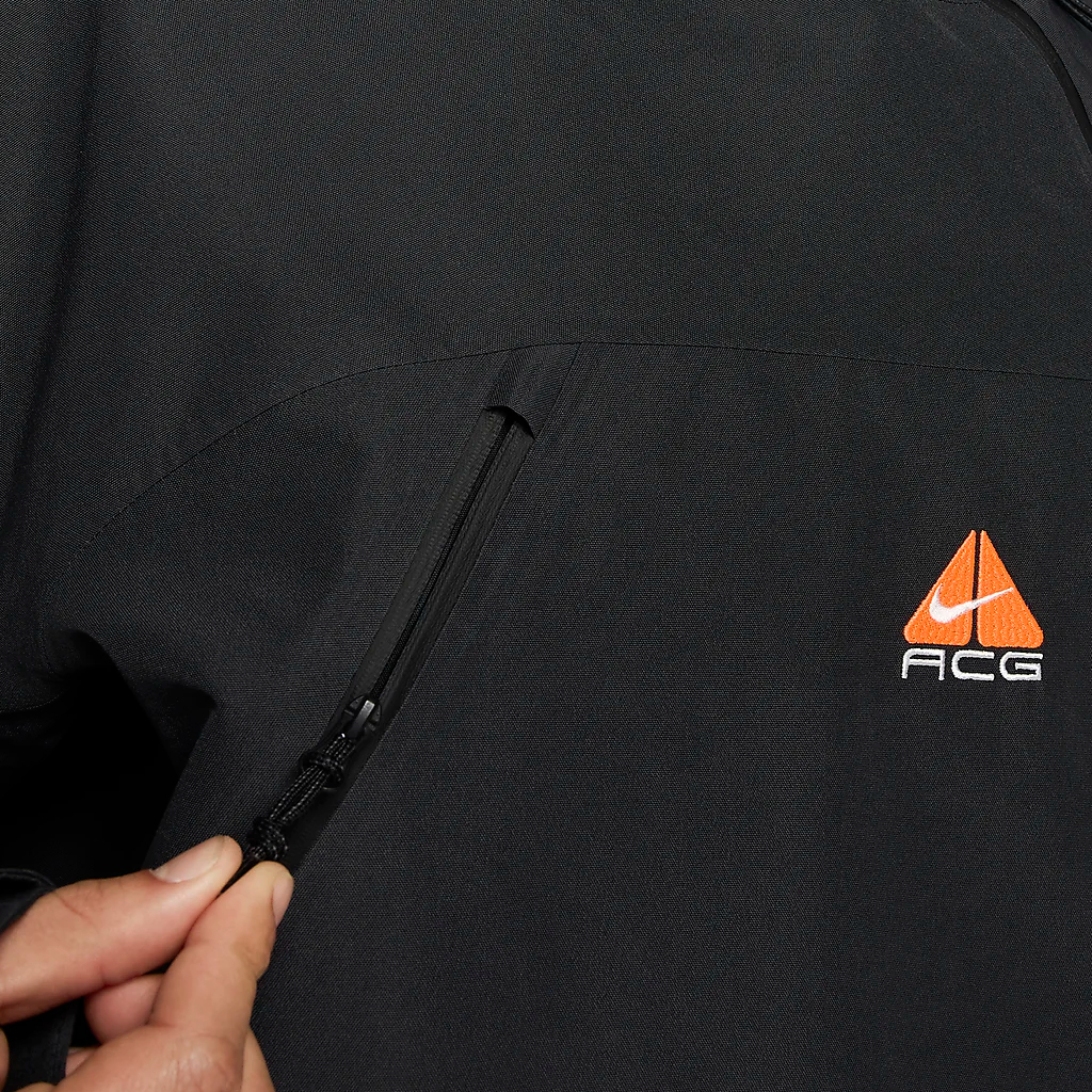 Purchase Nike ACG ADV GORE-TEX Waterproof Relaxed Ski Jacket Unisex Coal Black/White FV8892-060