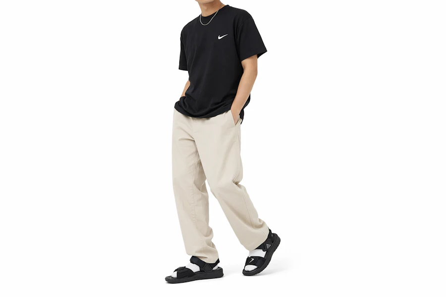 Nike ACG Air Deschutz+ 'Hitam Abu-Abu' DO8951-001 Order Nike ACG Air Deschutz+ 'Hitam Abu-Abu' DO8951-001