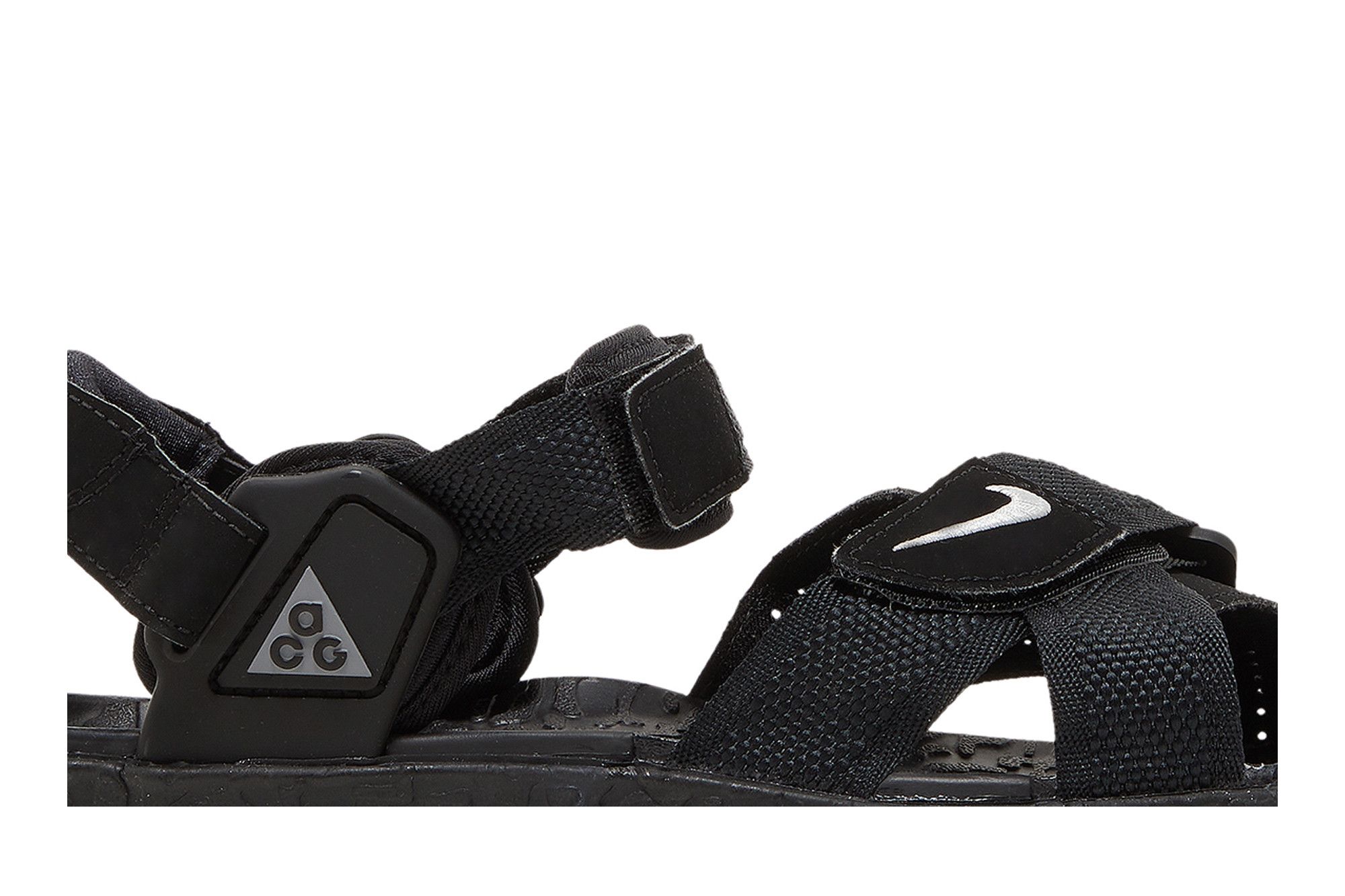 Lookbook Nike ACG Air Deschutz+ 'Hitam Abu-Abu' DO8951-001