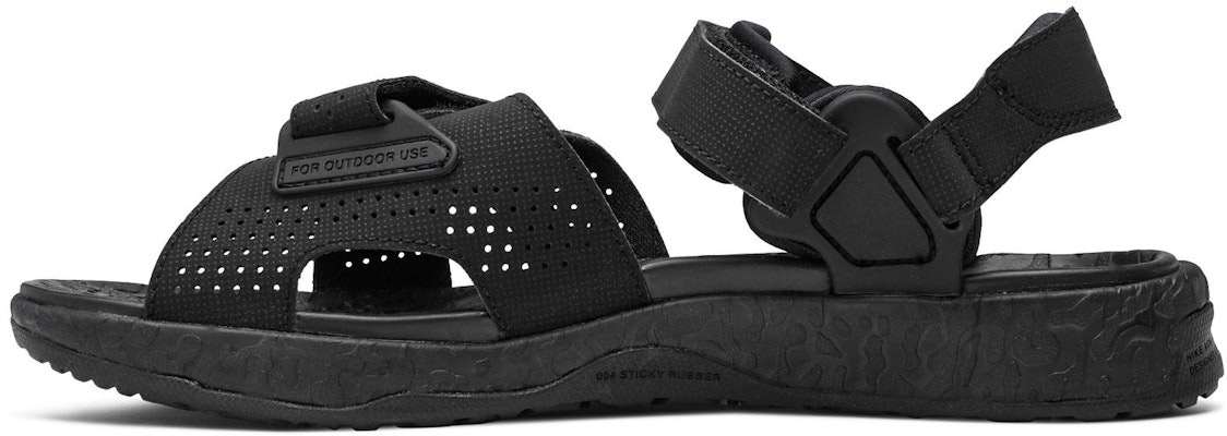 Nike ACG Air Deschutz 'Hitam Off Noir' CT2890-005 Lookbook Nike ACG Air Deschutz 'Hitam Off Noir' CT2890-005