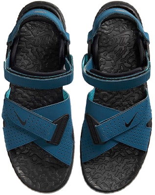Nike ACG Air Deschutz 'Azul Negro' CT2890-400 Lookbook Nike ACG Air Deschutz 'Azul Negro' CT2890-400