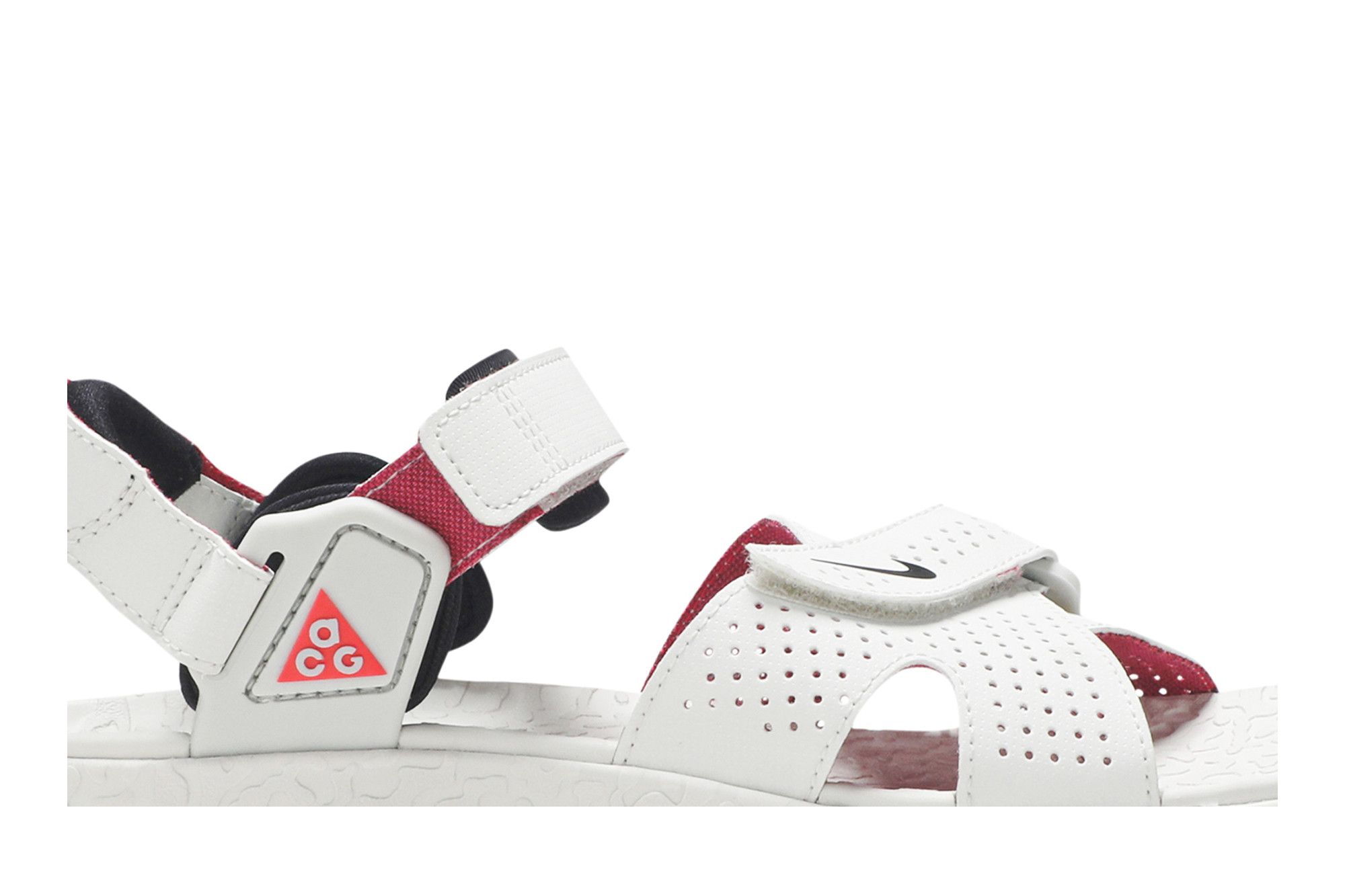 Lookbook Nike ACG Air Deschutz ''Spruce'' Sandalen CT2890-001