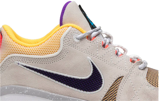 Nike ACG Dog Mountain 'Summit White' Putih AQ0916-100 Order Nike ACG Dog Mountain 'Summit White' Putih AQ0916-100
