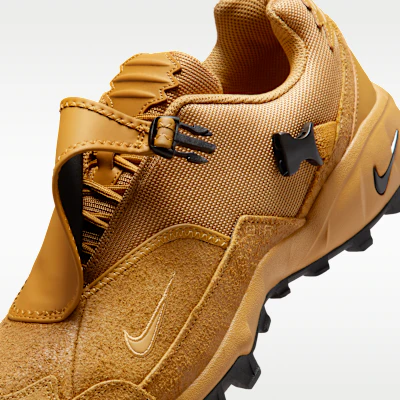 Nike ACG Facet SP Blé/Noir/Récolte Dorée/Blé IO4630-700 1