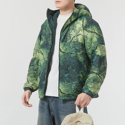 Nike ACG Gradient Woven Jaket Latihan Hijau FN7114-338 Shop Nike ACG Gradient Woven Jaket Latihan Hijau FN7114-338