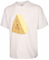 Nike ACG Graphic Short-Sleeve Quick-Dry T-Shirt IU1655-121 Nike ACG Graphic Short-Sleeve Quick-Dry T-Shirt IU1655-121