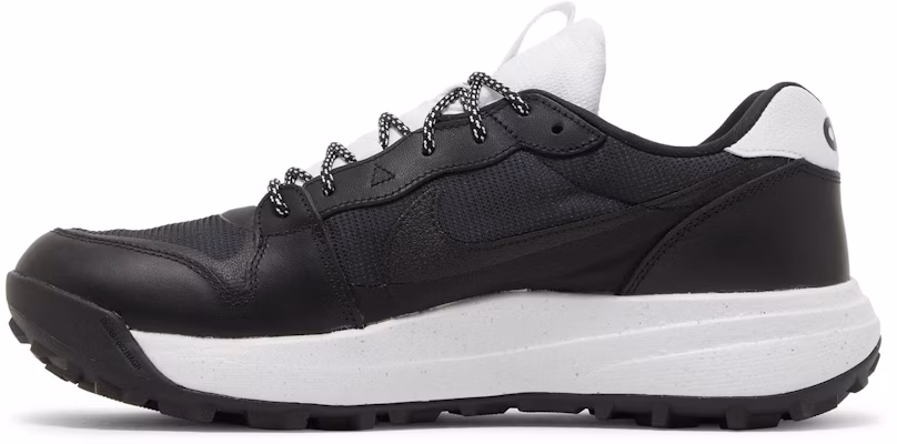 Nike ACG Lowcate 'Hitam Putih' DX2256-001 Lookbook Nike ACG Lowcate 'Hitam Putih' DX2256-001