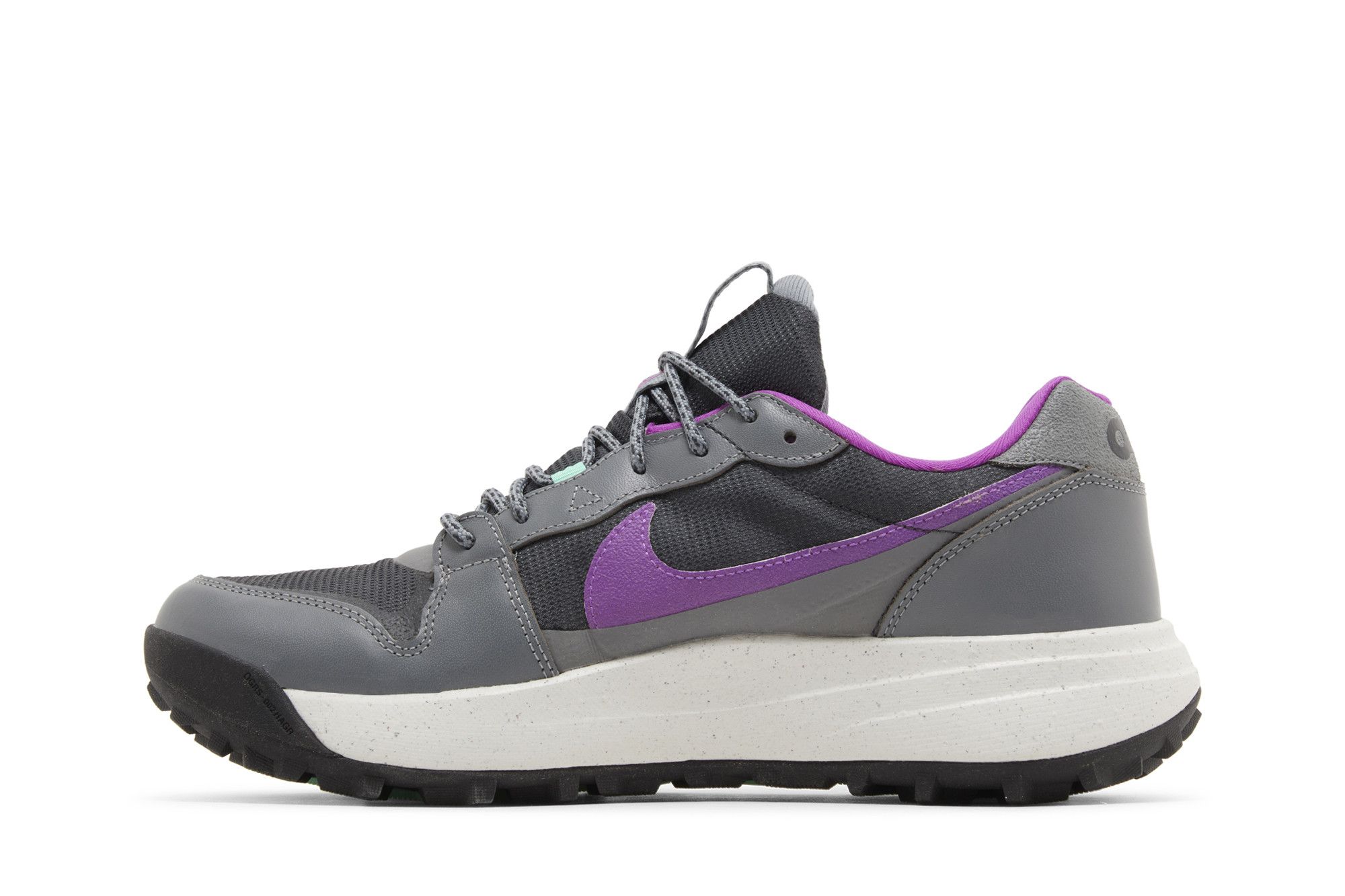 Shop Nike ACG Lowcate 'Abu Asap Ungu Cerah' DX2256-002