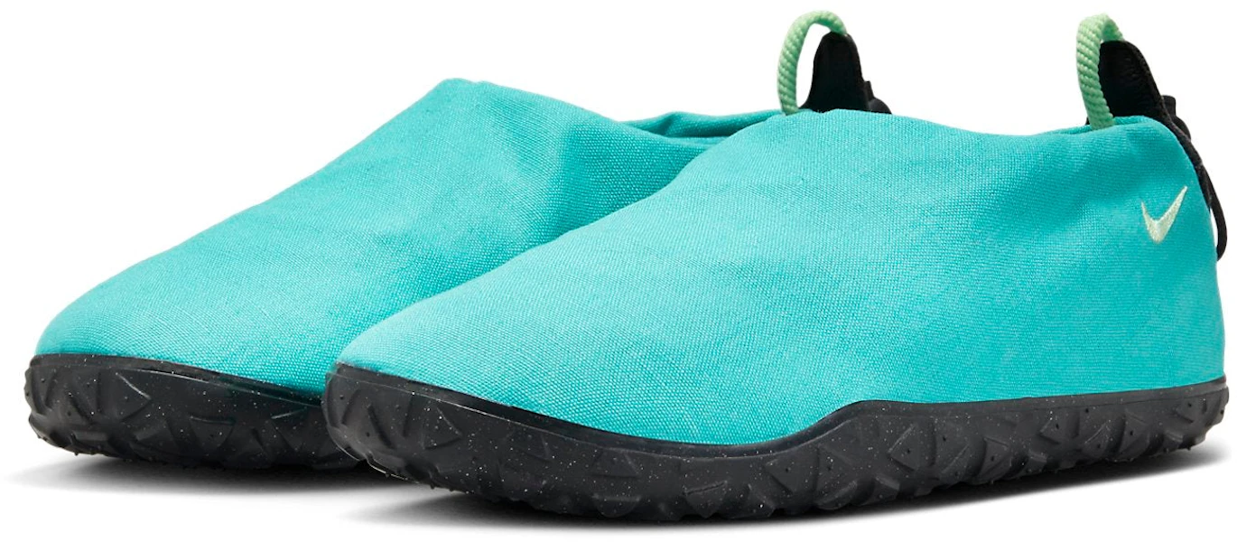 Nike ACG Moc 3.0 'Blue Black' FV4572-300 Lookbook Nike ACG Moc 3.0 'Blue Black' FV4572-300