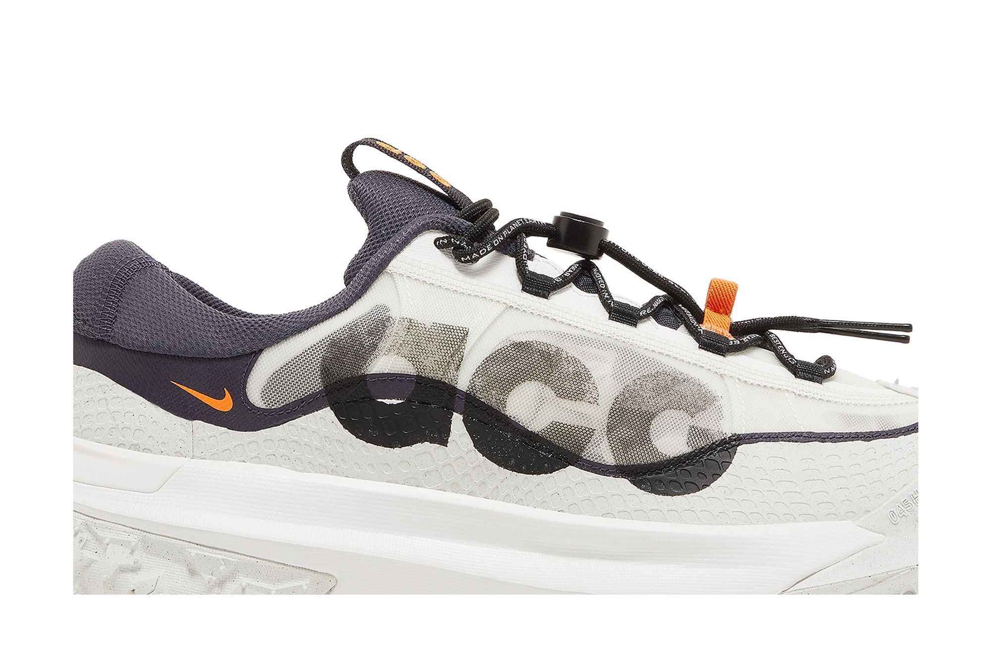 Lookbook 耐吉 ACG Mountain Fly 2 Low '純白亮橘' DV7903-001
