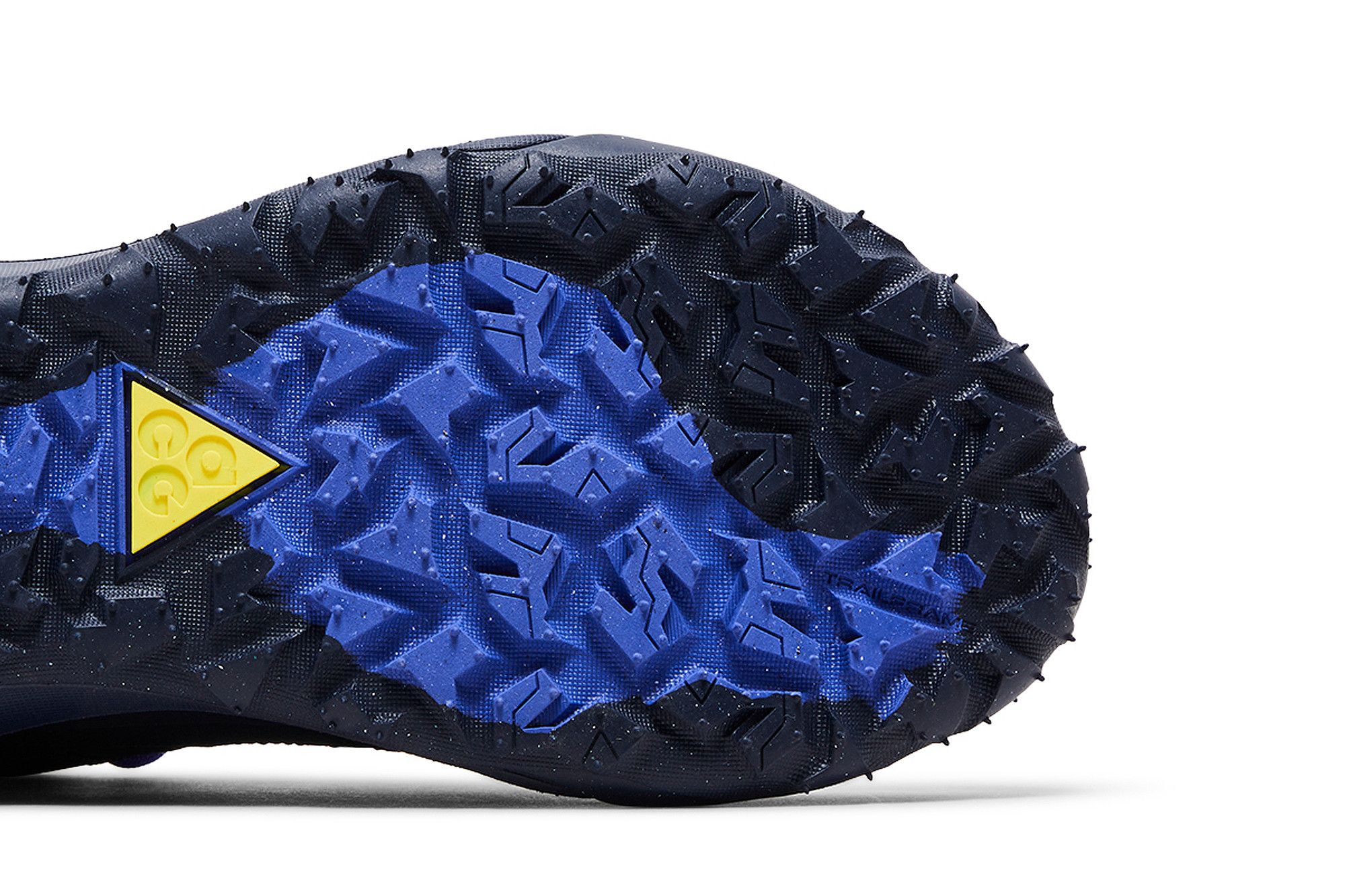 Details for Nike ACG Mountain Fly 2 Low GORE-TEX ''Midnight Navy'' Schoenen HF6245-400