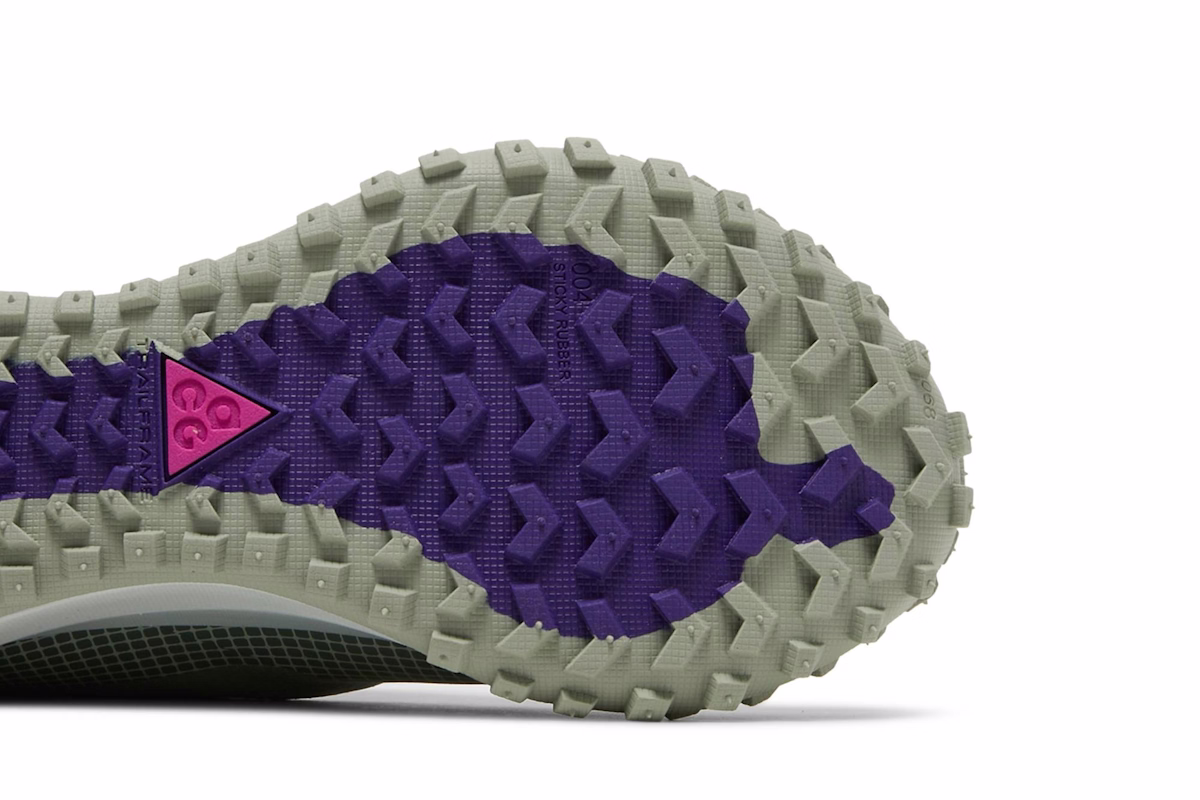 Nike ACG Mountain Fly Gore-Tex 'Clay Green' CT2904-300