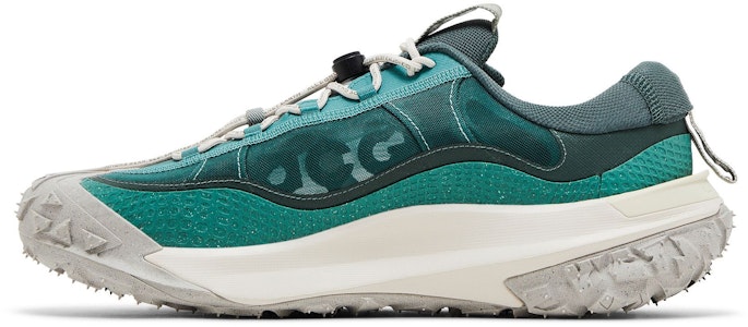 Nike ACG Mountain Fly Low 2 'Verde Bosque Gris' DV7903-300 Lookbook Nike ACG Mountain Fly Low 2 'Verde Bosque Gris' DV7903-300