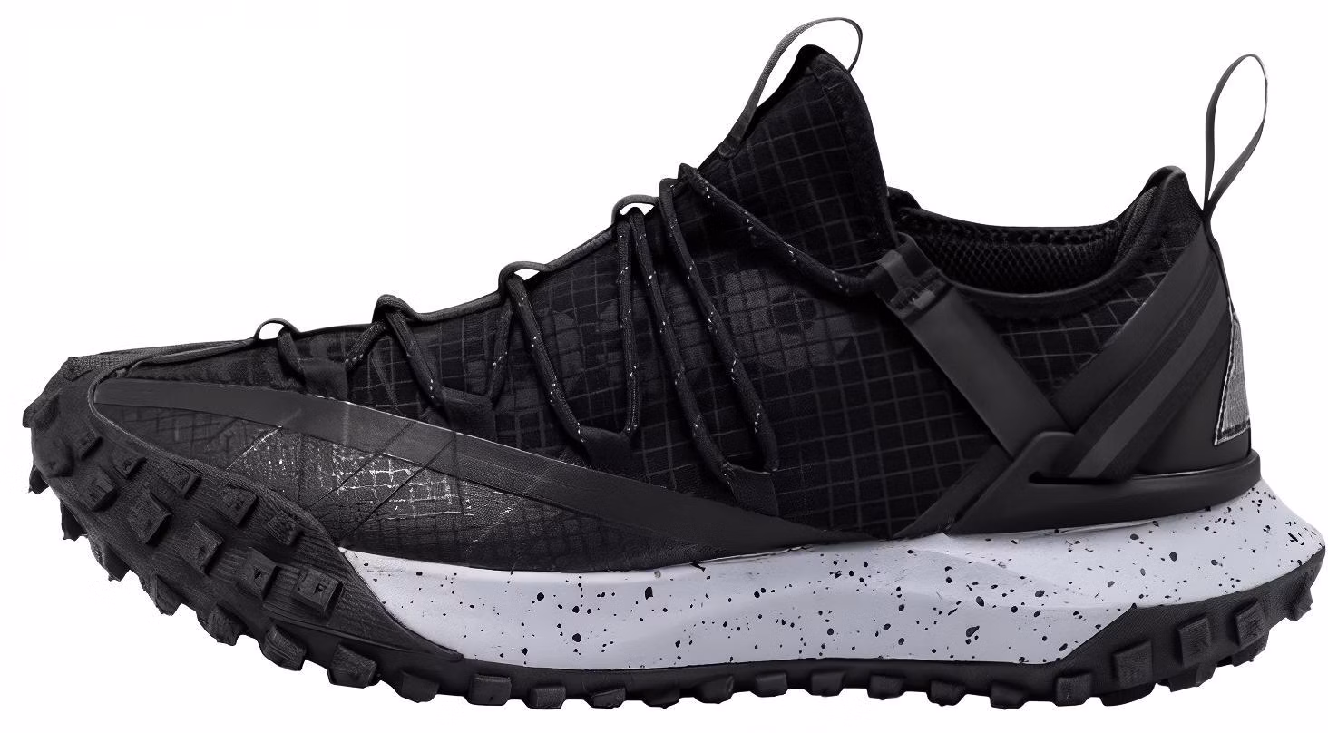 nike-acg-mountain-fly-low-black-dd-4565-001