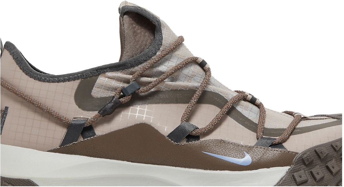 Nike ACG Mountain Fly Low SE ''Ironstone'' Grijs DQ1979-001 Lookbook Nike ACG Mountain Fly Low SE ''Ironstone'' Grijs DQ1979-001