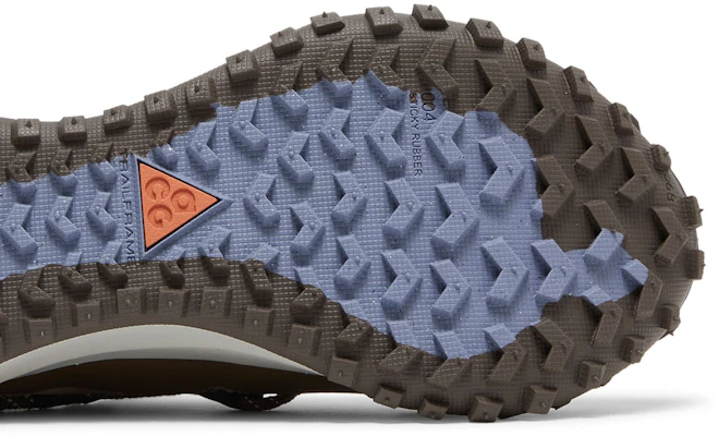 Nike ACG Mountain Fly Low SE ''Ironstone'' Grijs DQ1979-001 Details for Nike ACG Mountain Fly Low SE ''Ironstone'' Grijs DQ1979-001