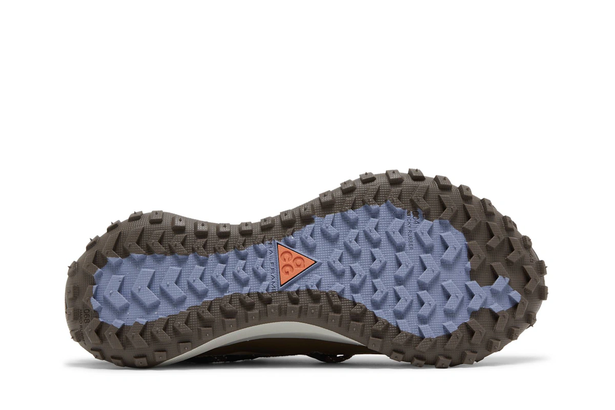 Nike ACG Mountain Fly Low SE 'Ironstone' DQ1979-001