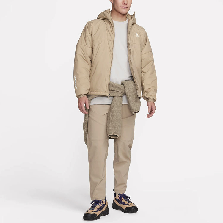 Shop ナイキ ACG Therma-FITADV "Rope de Dope" カーキ ロゴ フード付きジャケット DV0364-247
