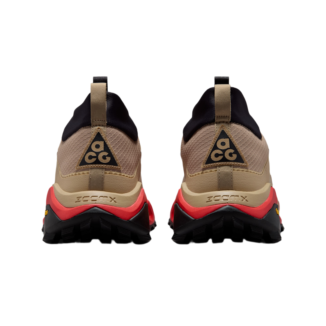 Lookbook Nike ACG Zegama Hike 'British Khaki Light Crimson' IO7854-200
