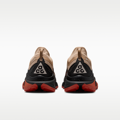 Details for Nike ACG Zegama Trail GORE-TEX Beige/Crimson/Lumière Marron/Noir IO7932-200