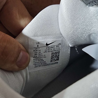Nike Adapt BB 2.0 Sepatu Pintar Otomatis CV2443-003 Order Nike Adapt BB 2.0 Sepatu Pintar Otomatis CV2443-003