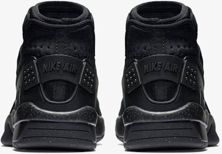 Nike Air ACG Mowabb OG 749492-018 Sizing Nike Air ACG Mowabb OG 749492-018