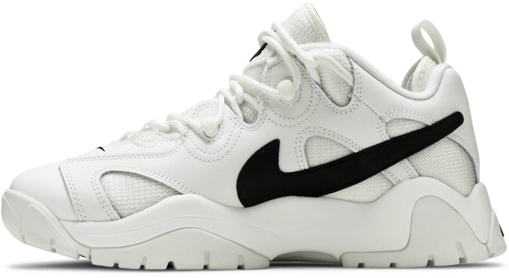 Nike Air Barrage Low 'Putih Summit' CW3130-100 Lookbook Nike Air Barrage Low 'Putih Summit' CW3130-100