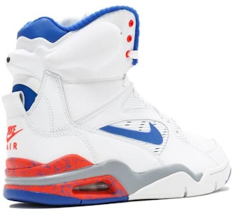 Nike Air Command Force Ultramarine 高筒 復古籃球鞋 男款 白色 Lookbook Nike Air Command Force Ultramarine 高筒 復古籃球鞋 男款 白色