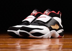 Nike Air Diamond Turf 2017 'White' 309434-105 Nike Air Diamond Turf 2017 'White' 309434-105